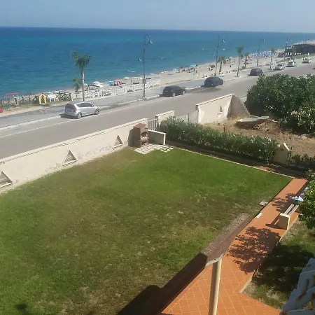 Calabria Mare Ionio - Palazzo Riitano A Guardavalle Marina - A Settimane - Da Sabato A Sabato Exterior foto