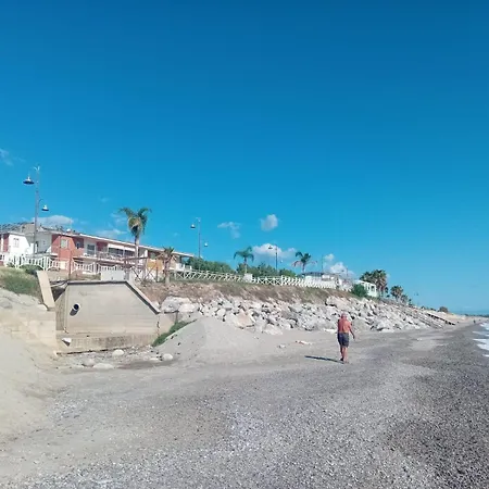 Calabria Mare Ionio - Palazzo Riitano A Guardavalle Marina - A Settimane - Da Sabato A Sabato Exterior foto